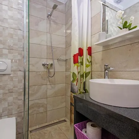 Emma Апартаменты *